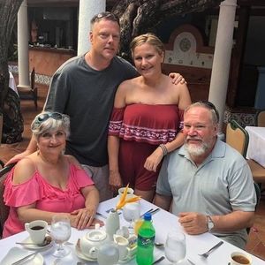 Meet your Posher, Mel